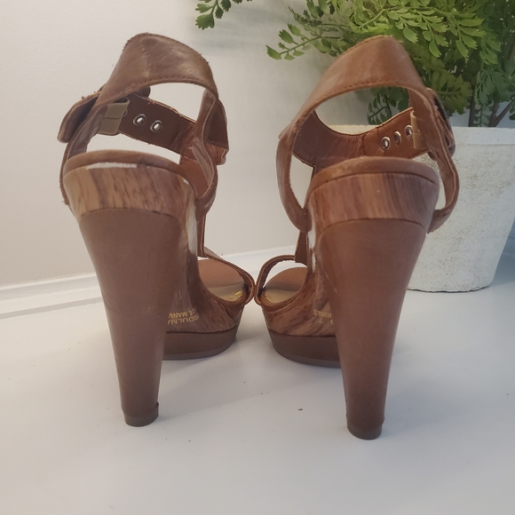 Cognac sandal heels - Picture 2 of 5